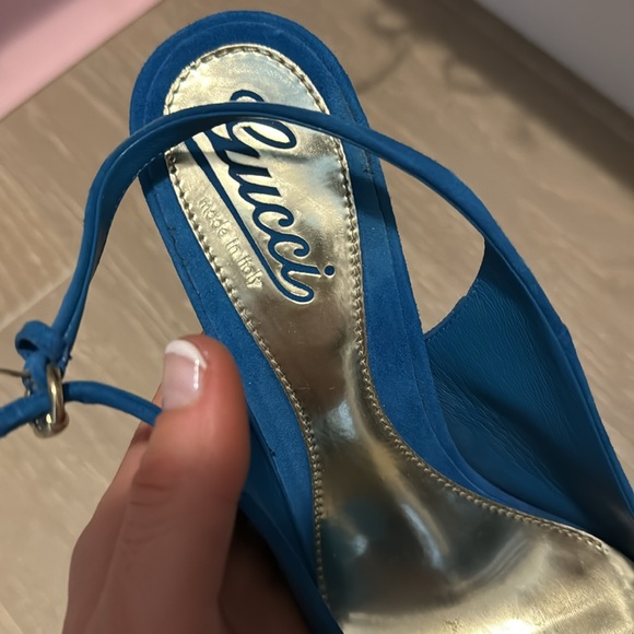 Gucci Blueberry Pumps - Picture 4 of 4